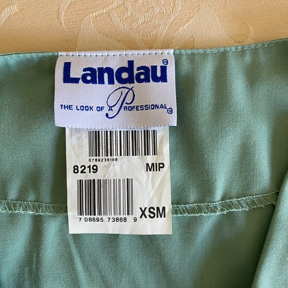 NWT Scrub Set Short Sleeve Size XS - Picture 8 of 12